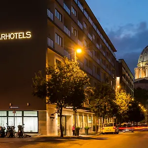 Отель Starhotels Michelangelo