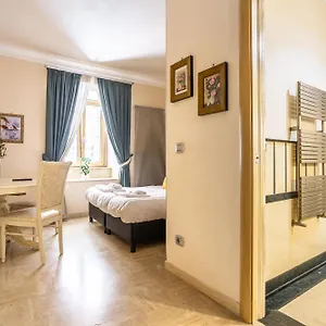 Guest house Opera Theater Relais