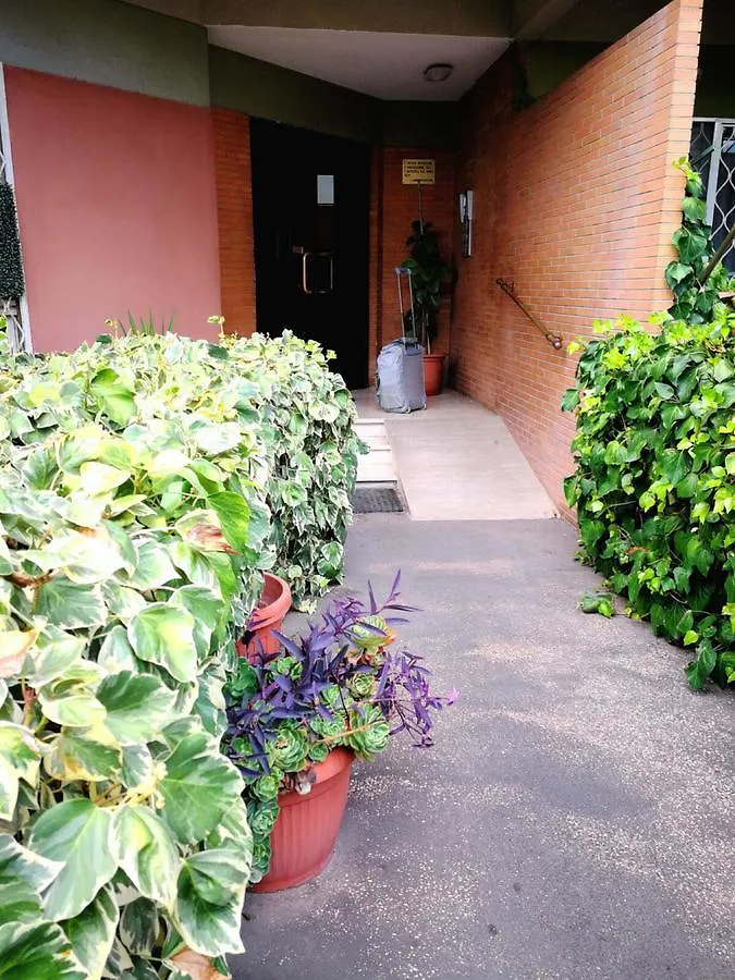 B&B Jonio Roma 2*, Rome Italy